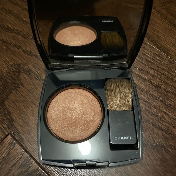 CHANEL Other - Chanel Blush
